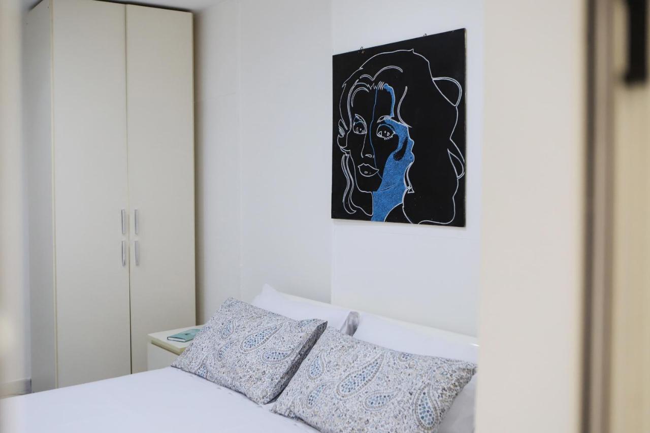 Napoli Centrale Budget Apartment Esterno foto